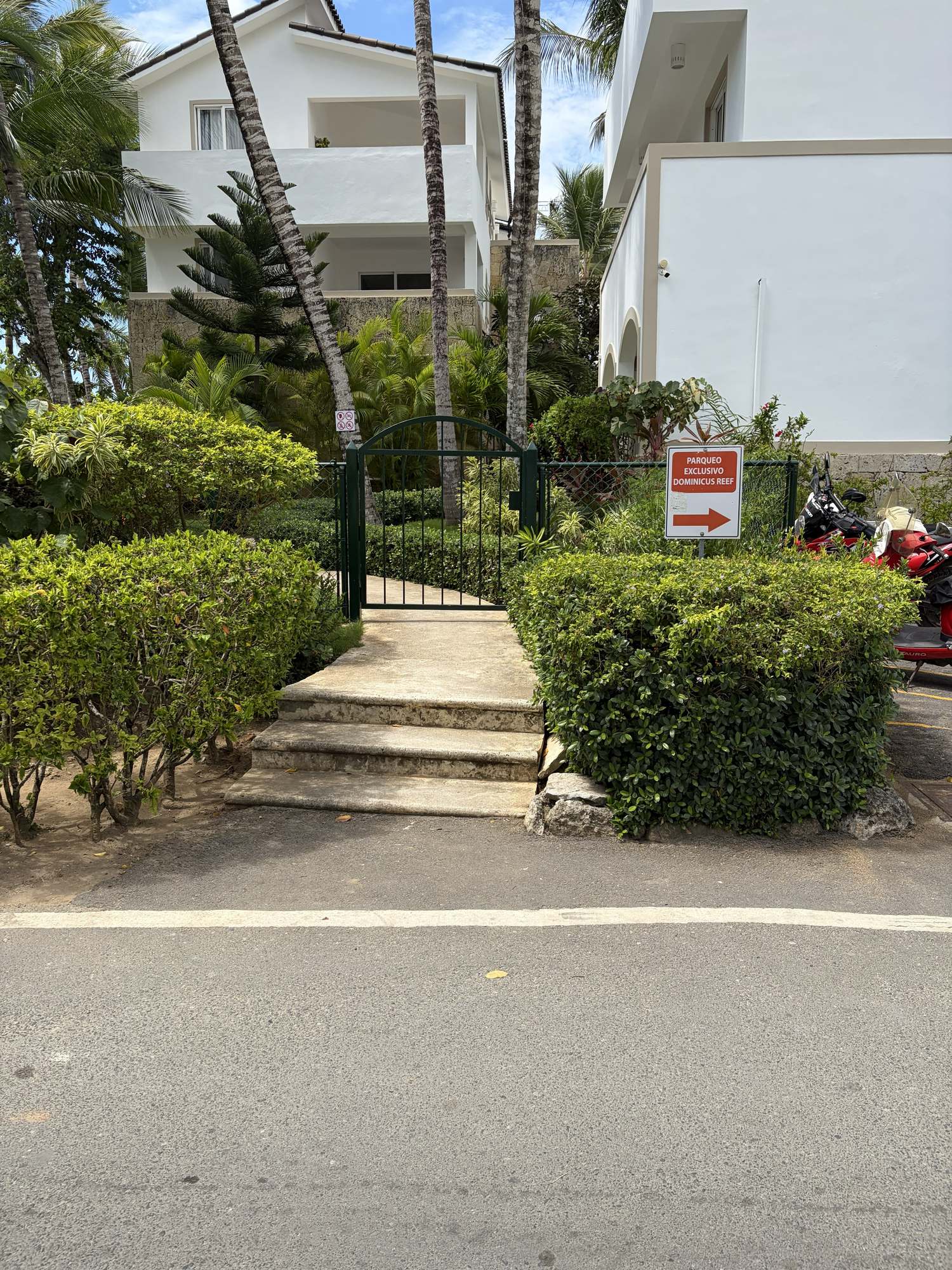 Tracadero 02 – 40